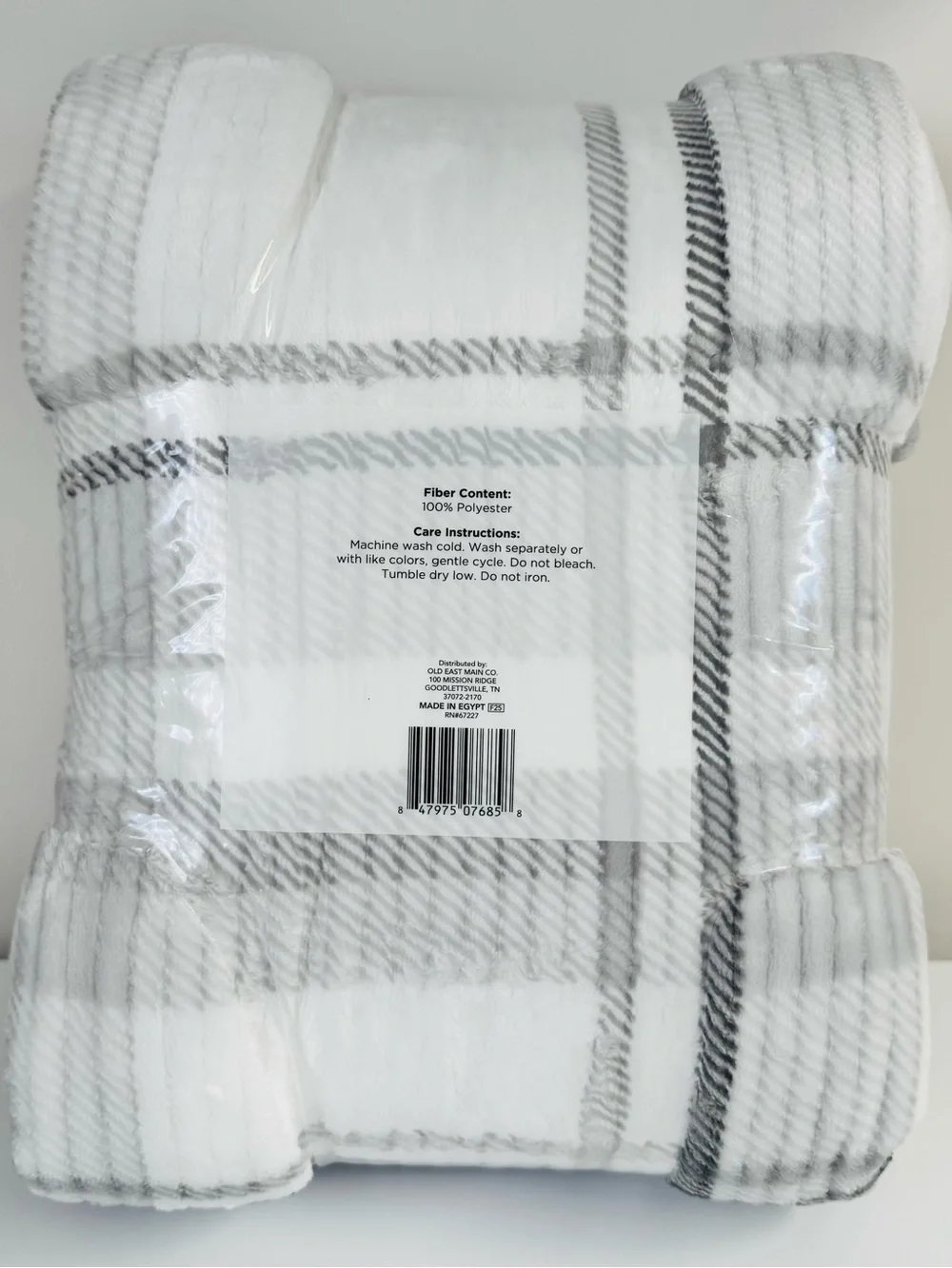 Comfort Bay Plush Plaid King Blanket Super Soft White Gray 104 x 90